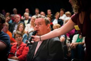 KD:s jobblöfte misslyckades – nu vill David Lega ha headhunting