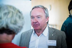 Han hänger ut stat och landsting: Ni är sämst