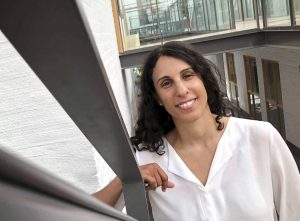 '- Samhället måste proaktivt ta kontroll över utvecklingen av AI och robotar