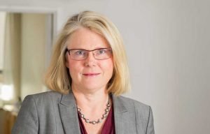 Egna arbetsgivare får behålla förskottsbetalning