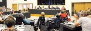 Svenska EU-politiker kräver avveckling av institutioner
