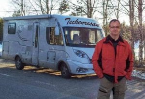 Håkans långa resa sätter teckenkommunikation på kartan