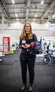 '- Det är synd att inte fler familjer är här på mässan. Det finns mycket att se och känna på