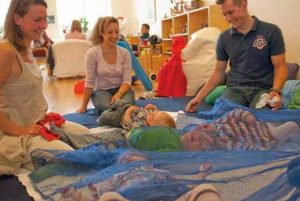 Föräldrakraft tittar in på Tittut: Idag träffas gruppen för sköra barn