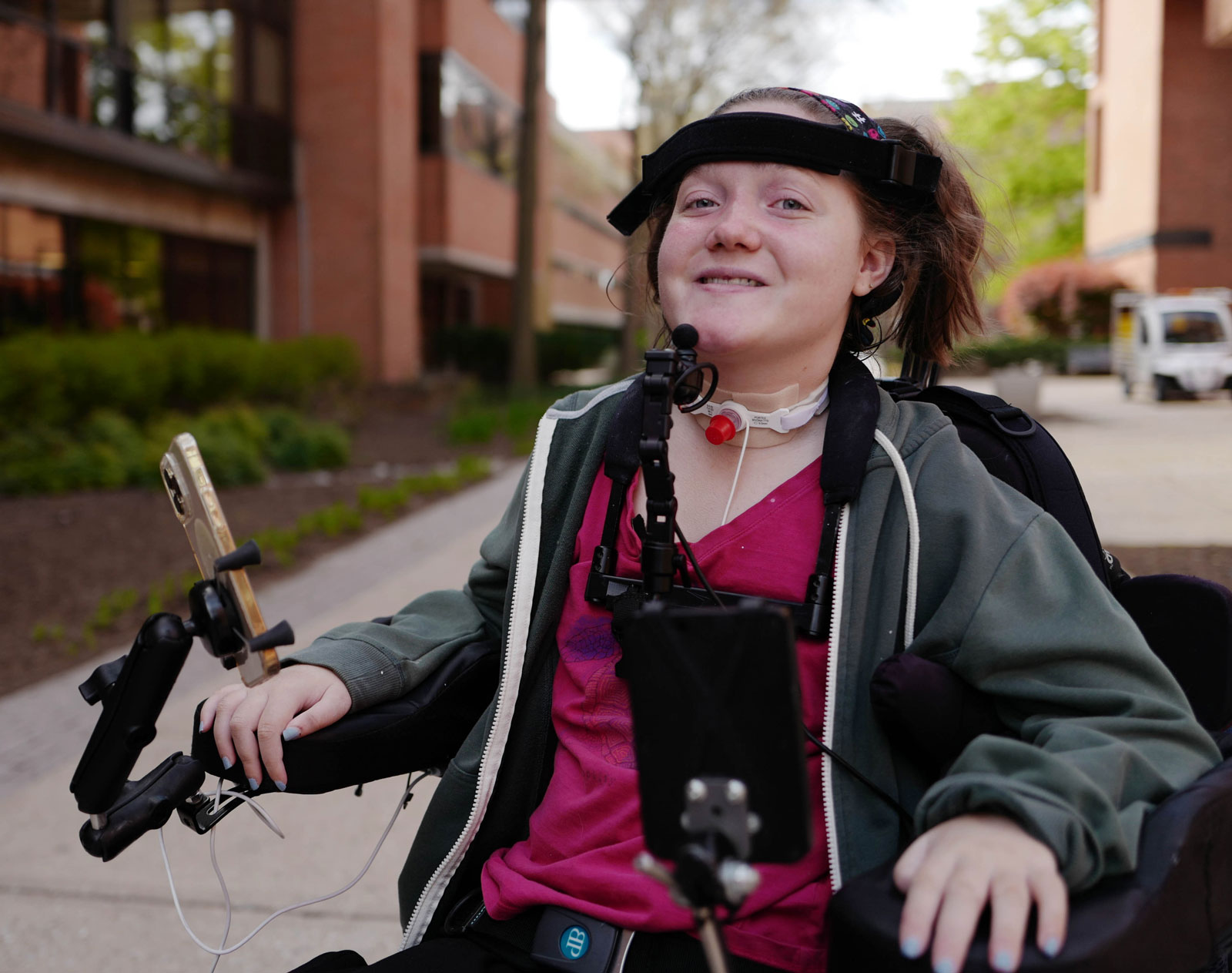 Mouthpad, hjälpmedel som styrs med tungan.