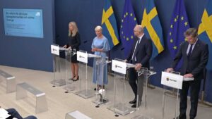 Allt om bidragsreformen: Så ska bidragen minska 2026–2027