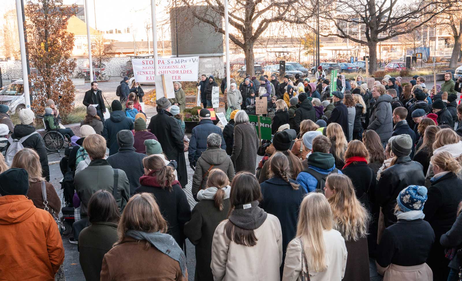 Manifestation för LSS och assistans i Uppsala 17 november 2025.